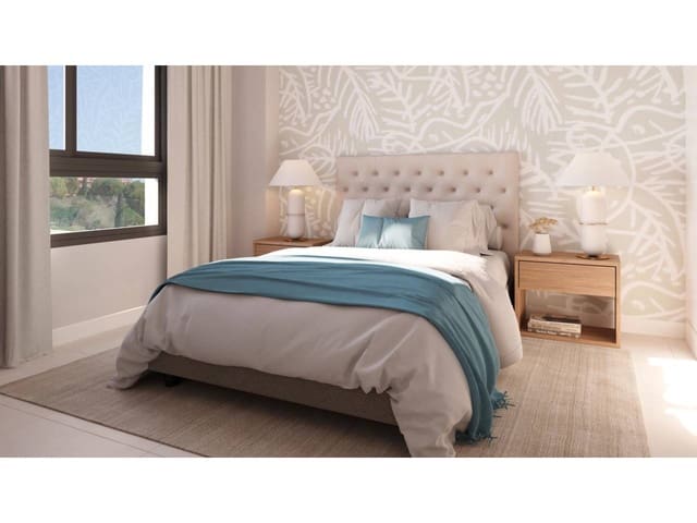 Apartamento de 3 habitaciones en Casares en venta con piscina garaje - 441.000 € (Ref: 8241523)