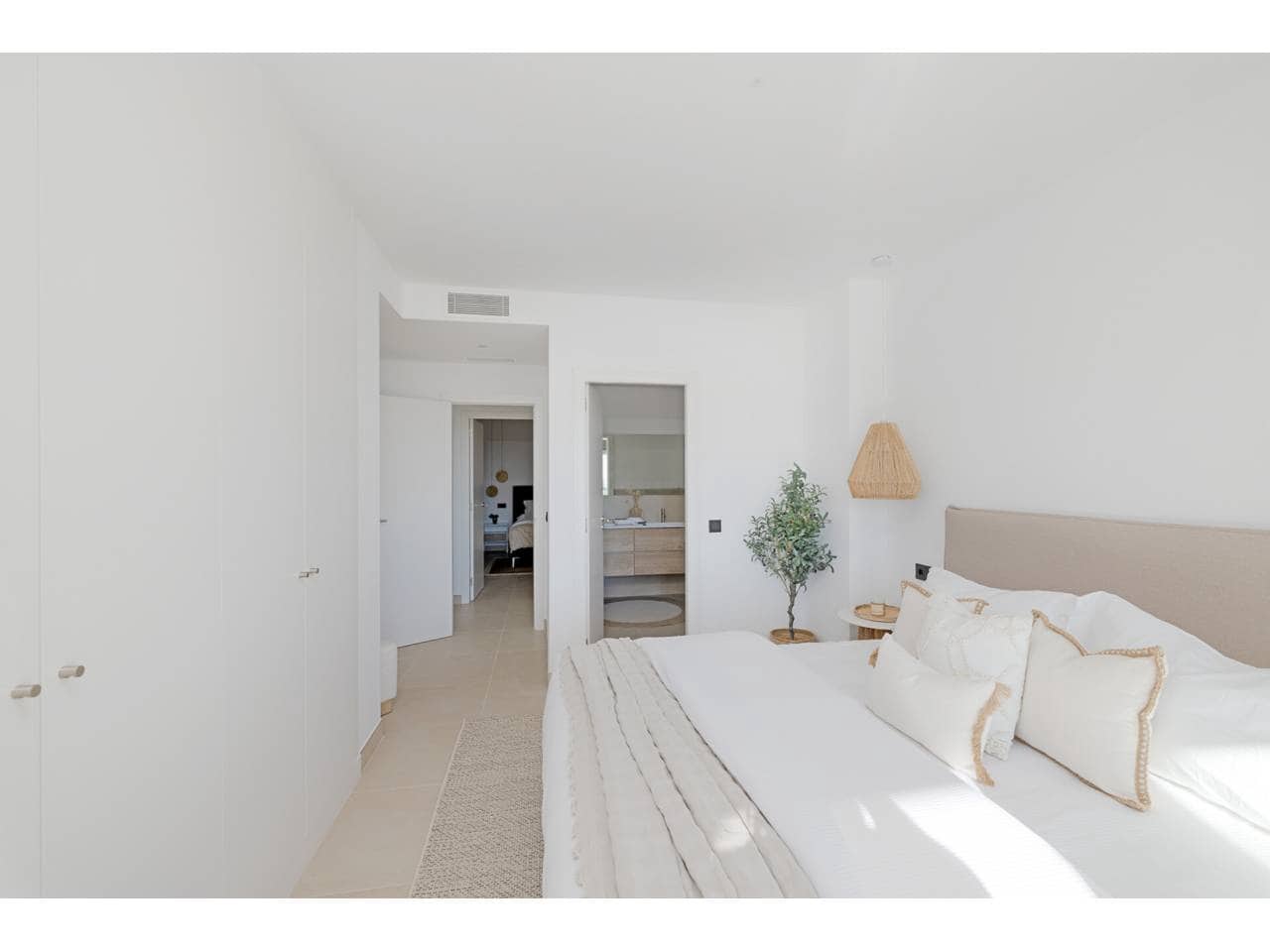 2 Zimmer Apartment zu verkaufen in Casares mit Pool Garage - 498.000 € (Ref: 8390161)