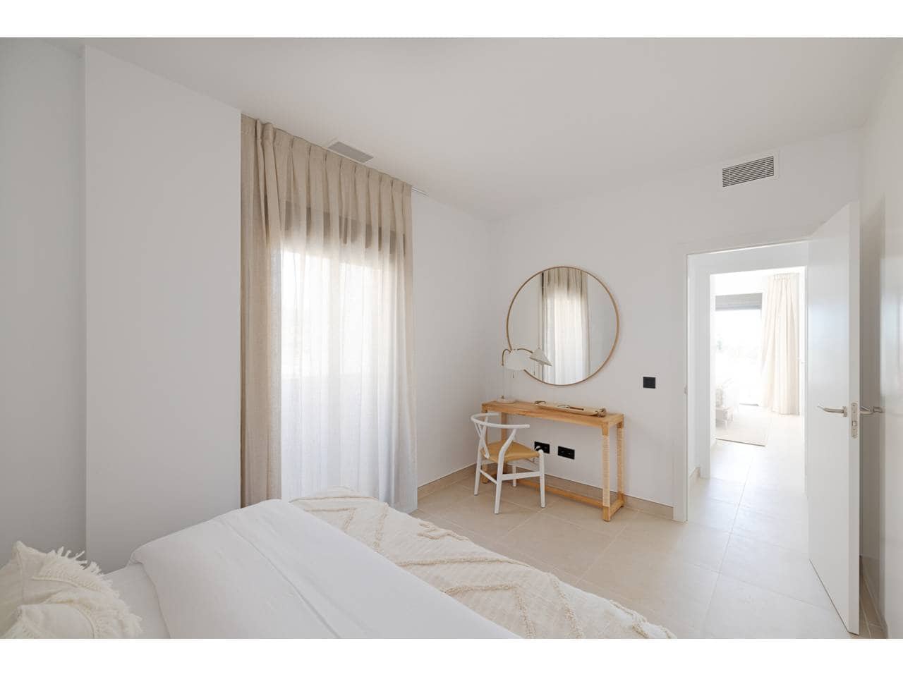 2 Zimmer Apartment zu verkaufen in Casares mit Pool Garage - 498.000 € (Ref: 8390161)