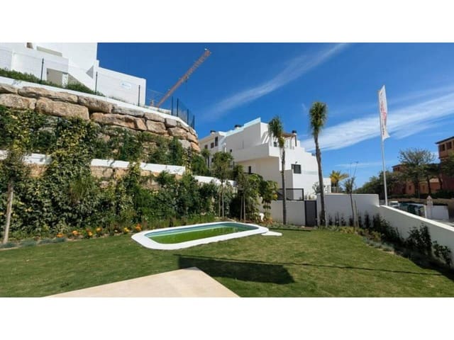 2 Zimmer Apartment zu verkaufen in Casares mit Pool Garage - 498.000 € (Ref: 8390161)