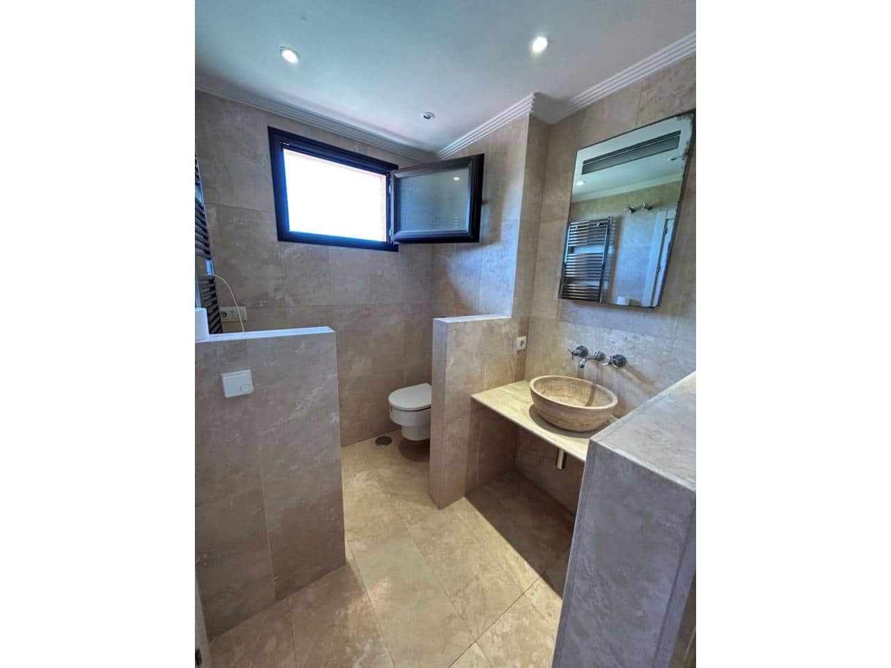 3 soverom Penthouse til salgs i Casares med svømmebasseng - € 475 000 (Ref: 8394418)