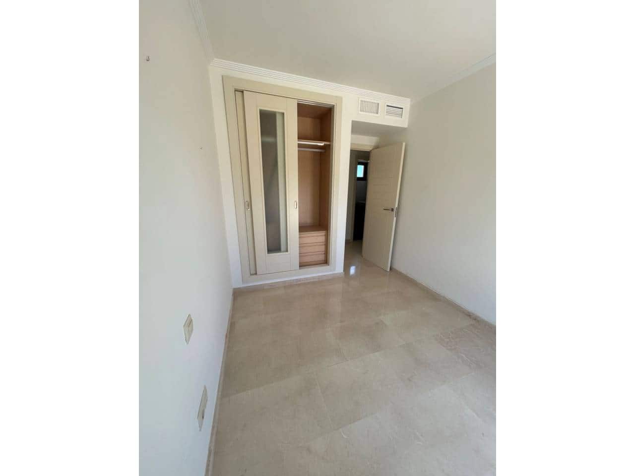 3 soverom Penthouse til salgs i Casares med svømmebasseng - € 475 000 (Ref: 8394418)