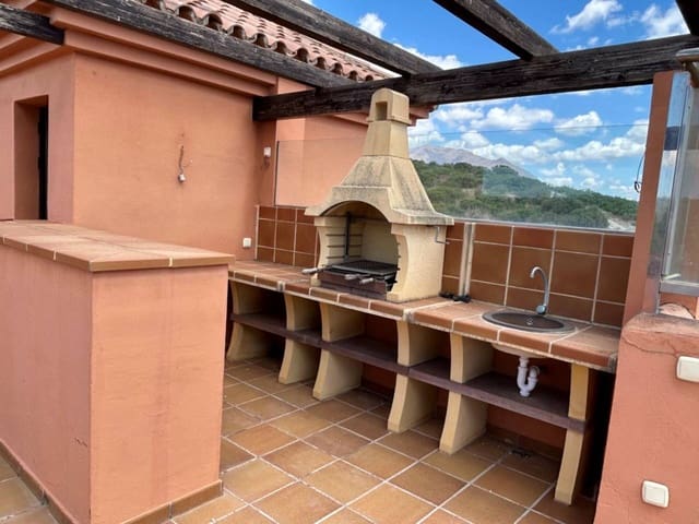 3 soverom Penthouse til salgs i Casares med svømmebasseng - € 475 000 (Ref: 8394418)