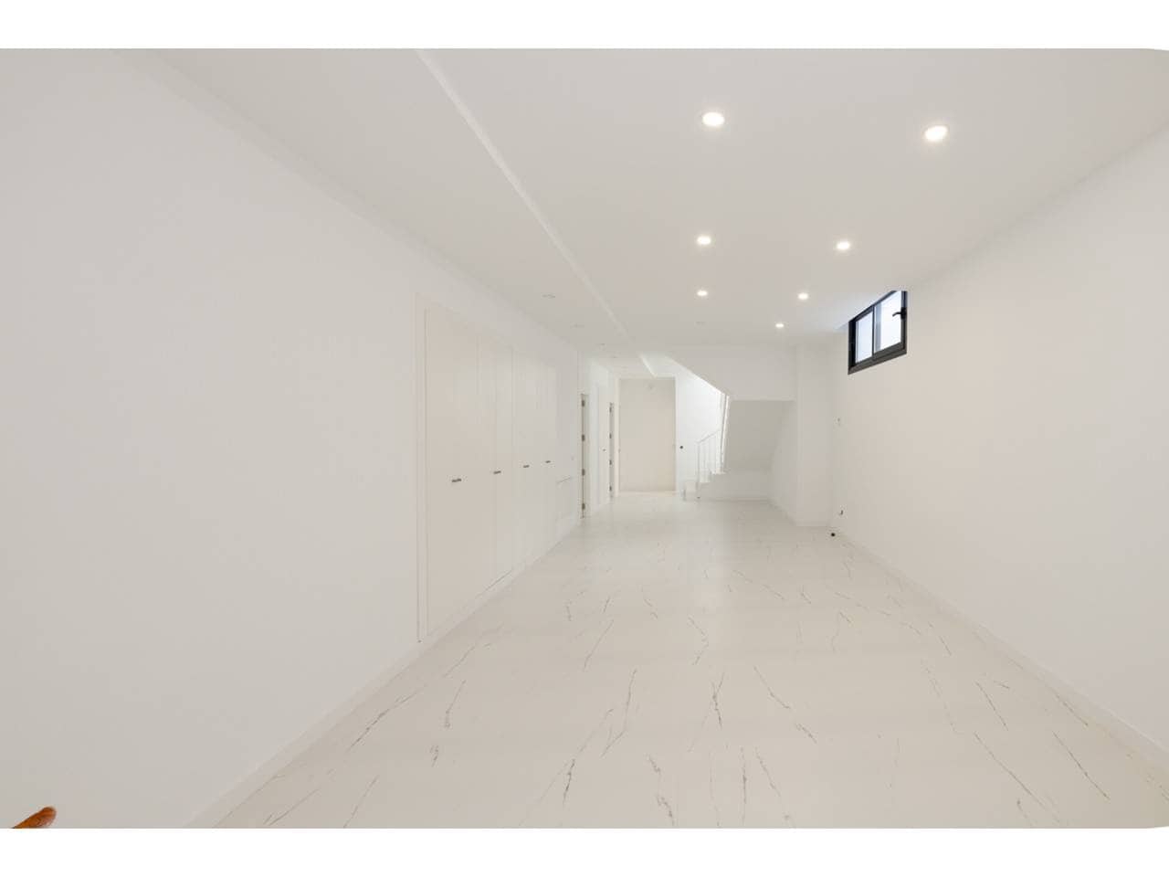 3 bedroom Villa for sale in Torreguadiaro with pool - € 850,000 (Ref: 8459318)