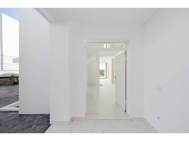 3 soverom Villa til salgs i Torreguadiaro, San Roque med svømmebasseng - € 850 000 (Ref: 8459318)