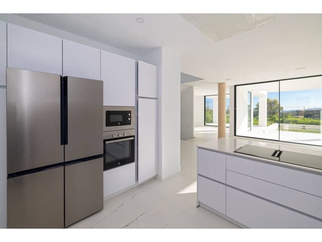 3 soverom Villa til salgs i Torreguadiaro, San Roque med svømmebasseng - € 850 000 (Ref: 8459318)