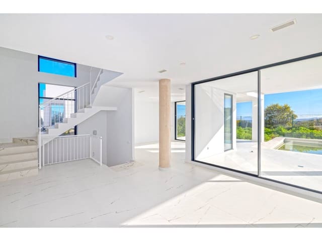 3 soverom Villa til salgs i Torreguadiaro, San Roque med svømmebasseng - € 850 000 (Ref: 8459318)