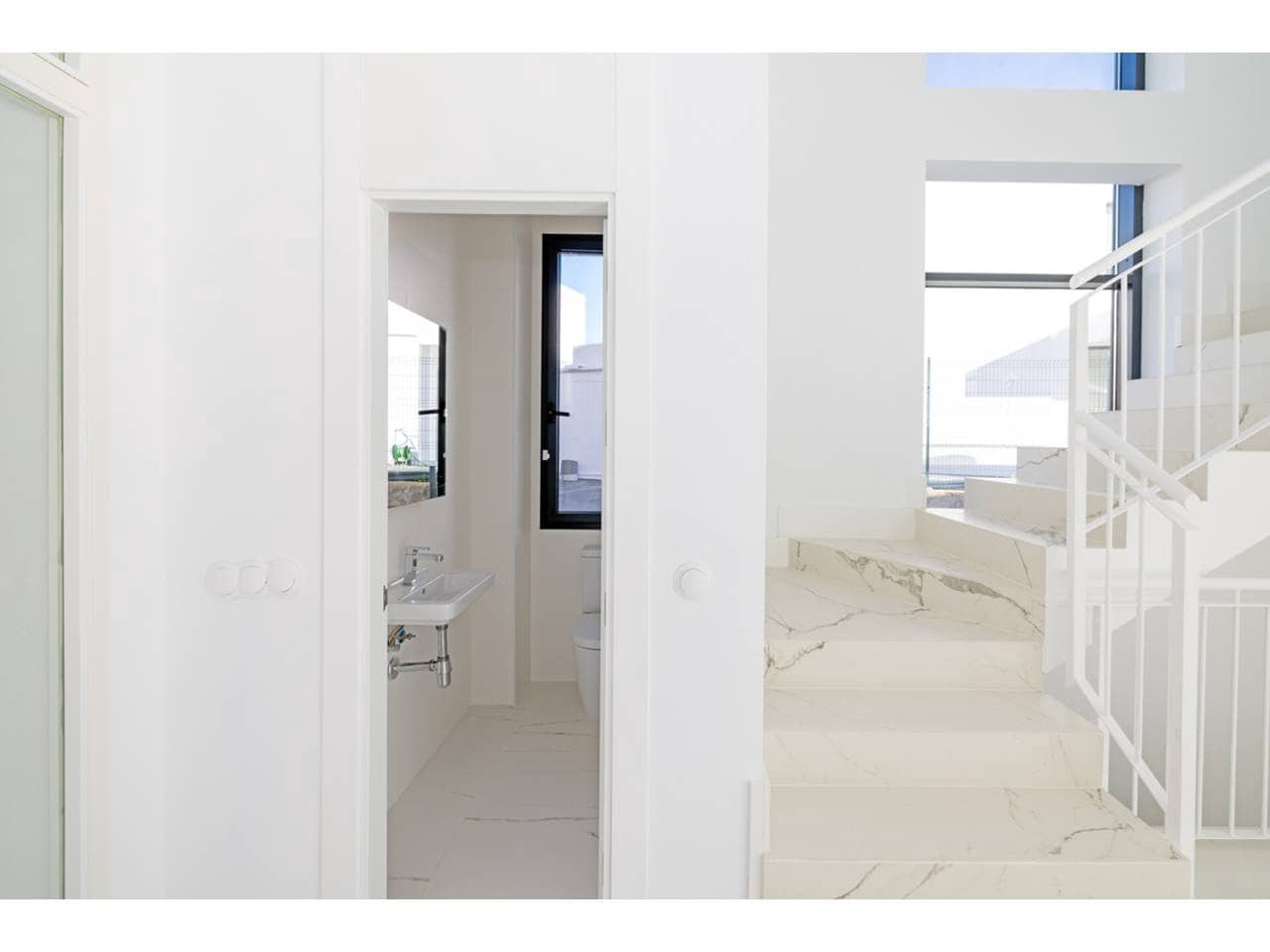 3 bedroom Villa for sale in Torreguadiaro with pool - € 850,000 (Ref: 8459318)