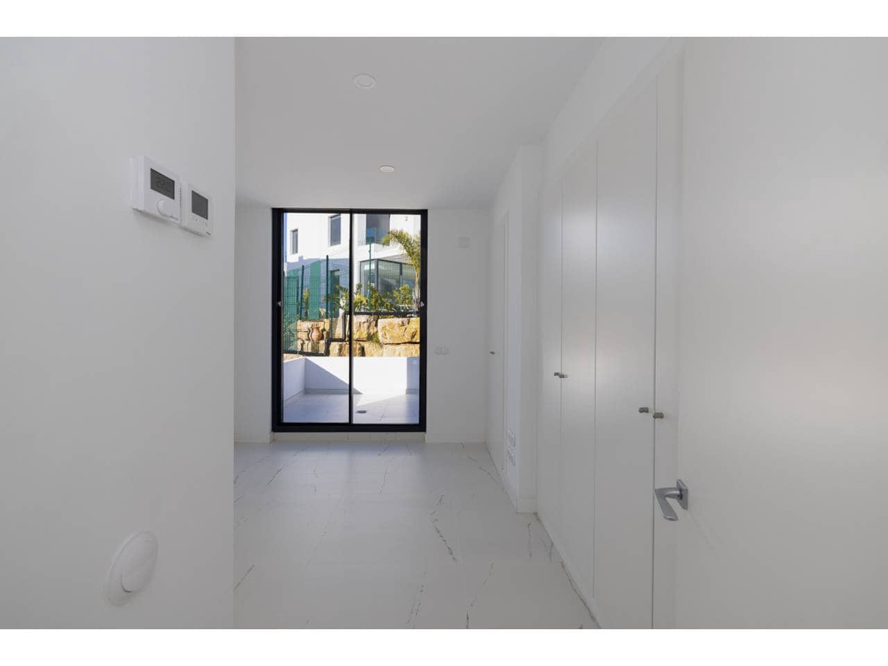 3 bedroom Villa for sale in Torreguadiaro with pool - € 850,000 (Ref: 8459318)
