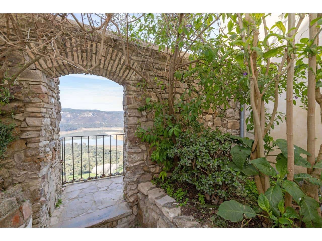 1 soveværelse Byhus til salg i Castellar de la Frontera - € 235.000 (Ref: 8481764)