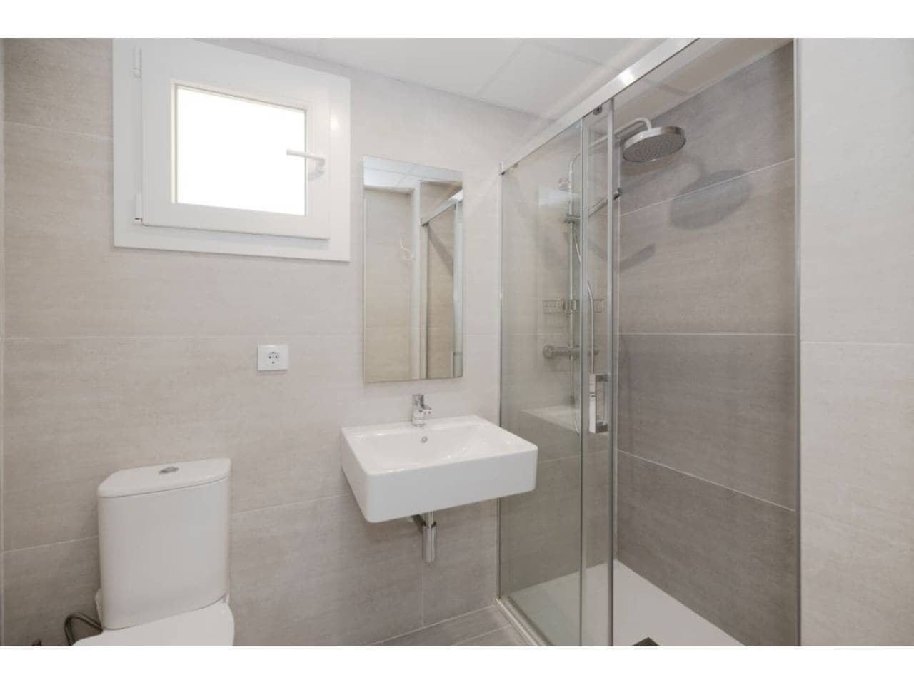 2 bedroom Flat for sale in Tarifa with pool garage - € 475,000 (Ref: 8513906)