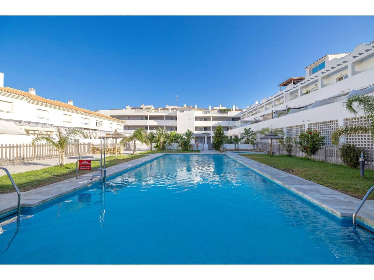 2 bedroom Flat for sale in Tarifa with pool garage - € 475,000 (Ref: 8513906)