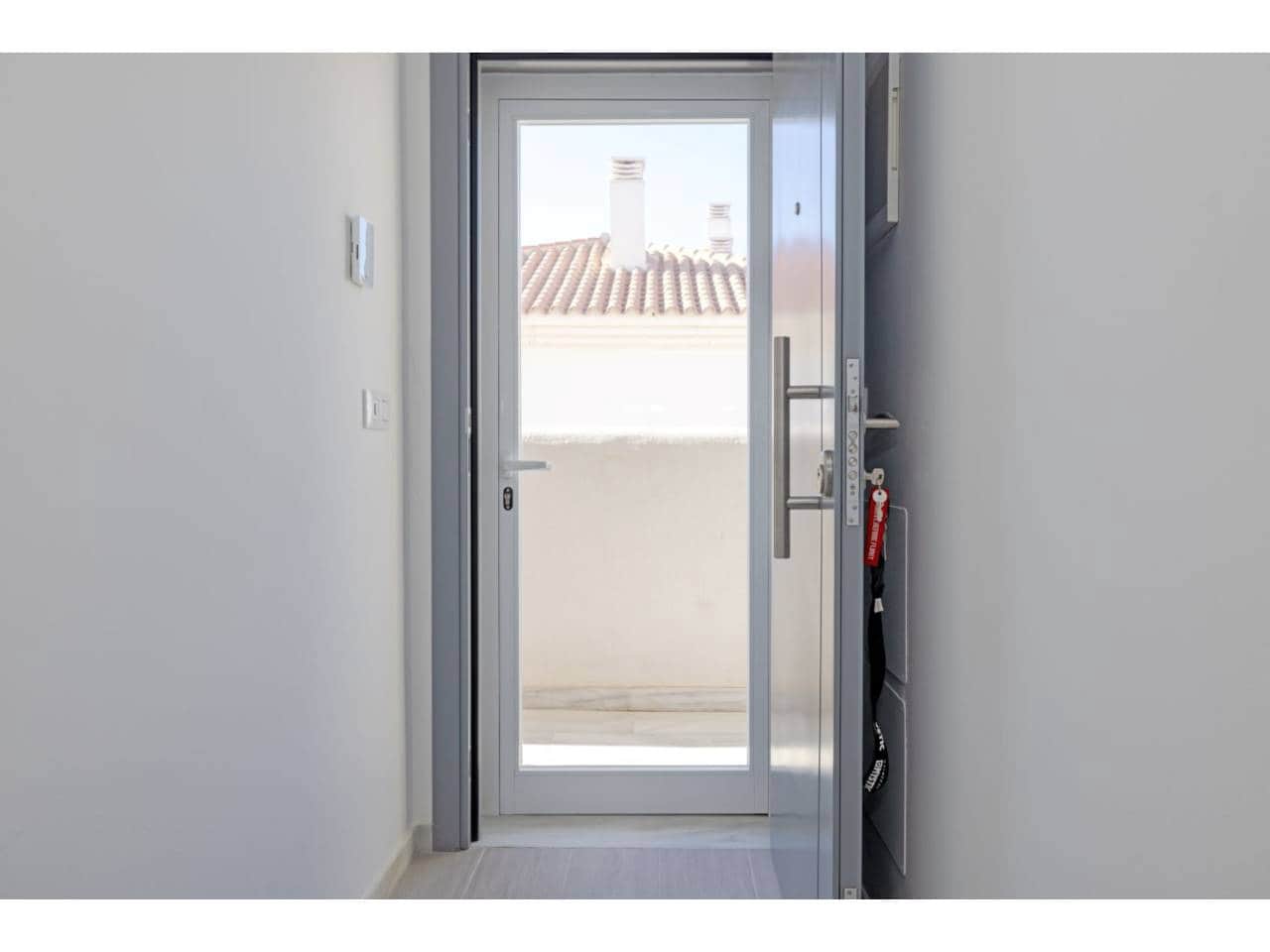 2 bedroom Flat for sale in Tarifa with pool garage - € 475,000 (Ref: 8513906)