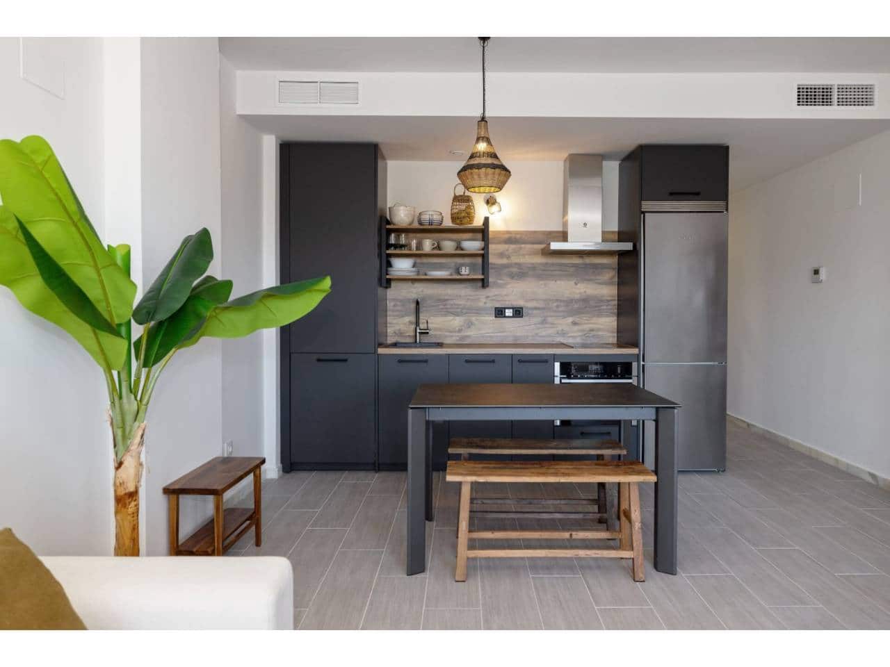 2 bedroom Flat for sale in Tarifa with pool garage - € 475,000 (Ref: 8513906)