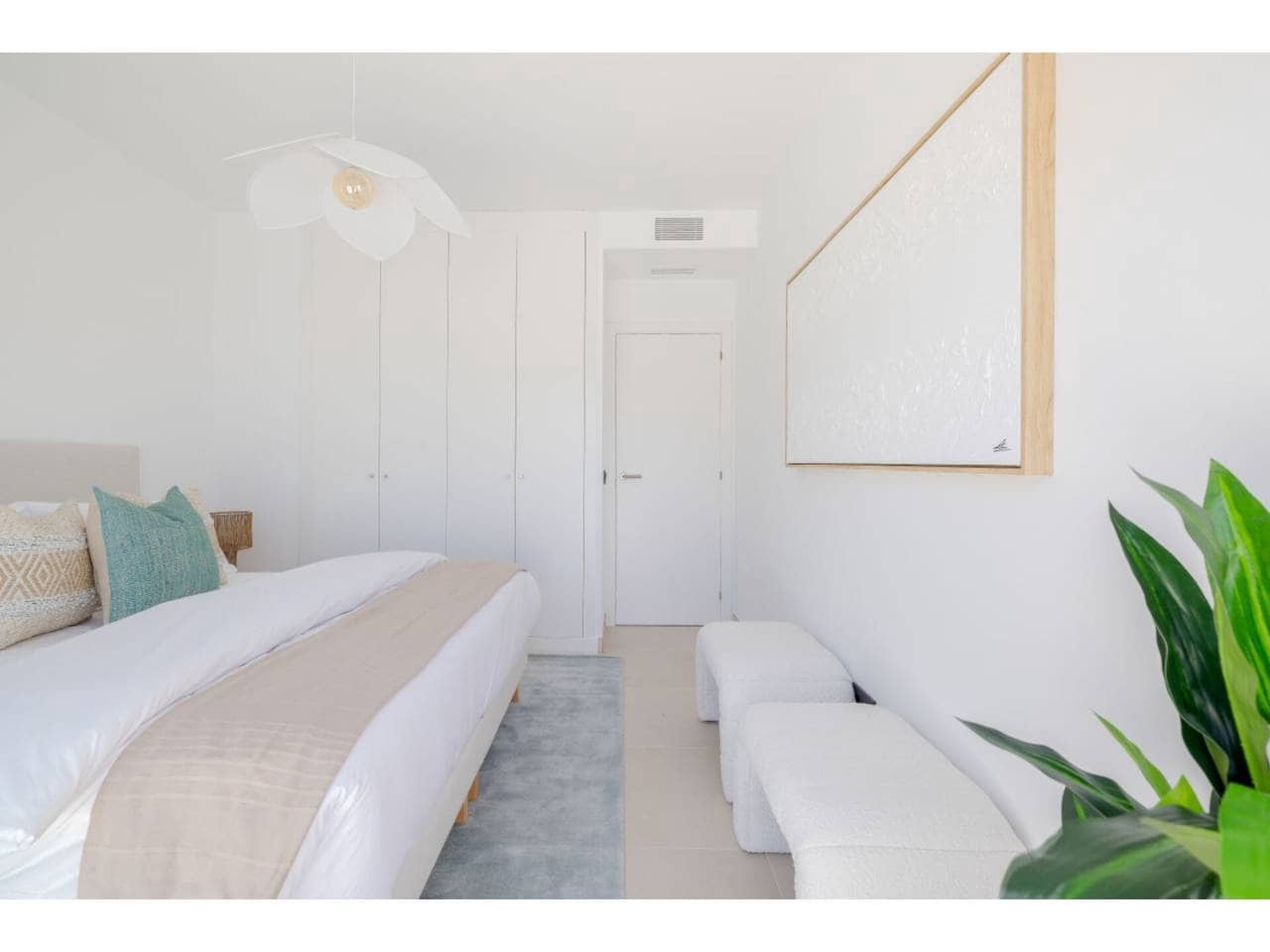 Apartamento de 2 habitaciones en Casares en venta con piscina garaje - 360.000 € (Ref: 8531581)