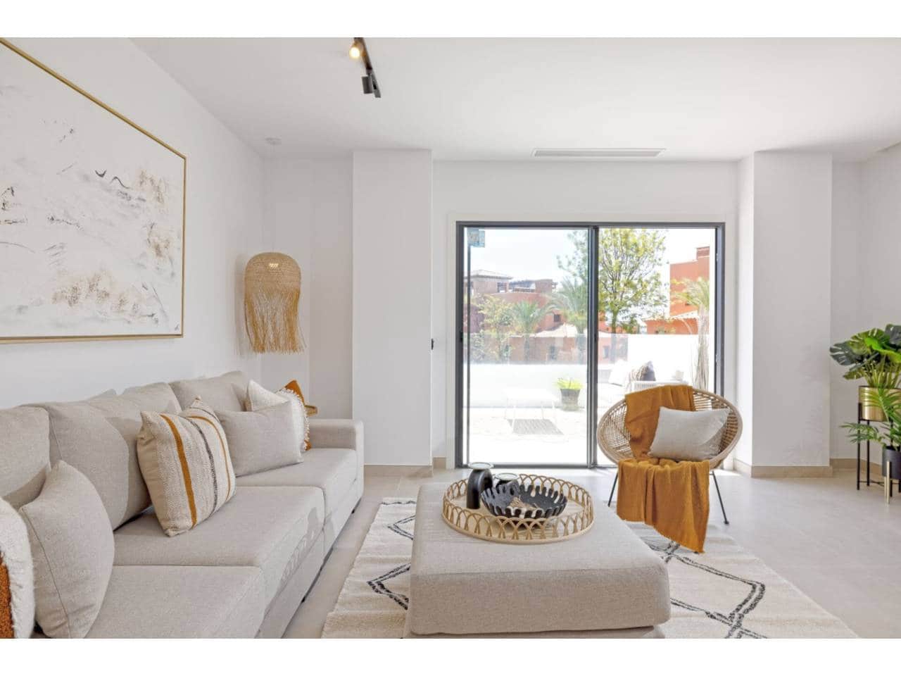 Apartamento de 2 habitaciones en Casares en venta con piscina garaje - 360.000 € (Ref: 8531581)