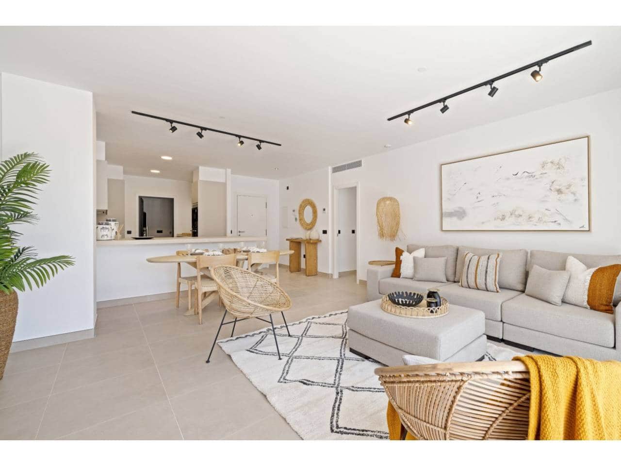 Apartamento de 2 habitaciones en Casares en venta con piscina garaje - 360.000 € (Ref: 8531581)