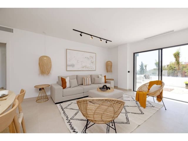 Apartamento de 2 habitaciones en Casares en venta con piscina garaje - 360.000 € (Ref: 8531581)