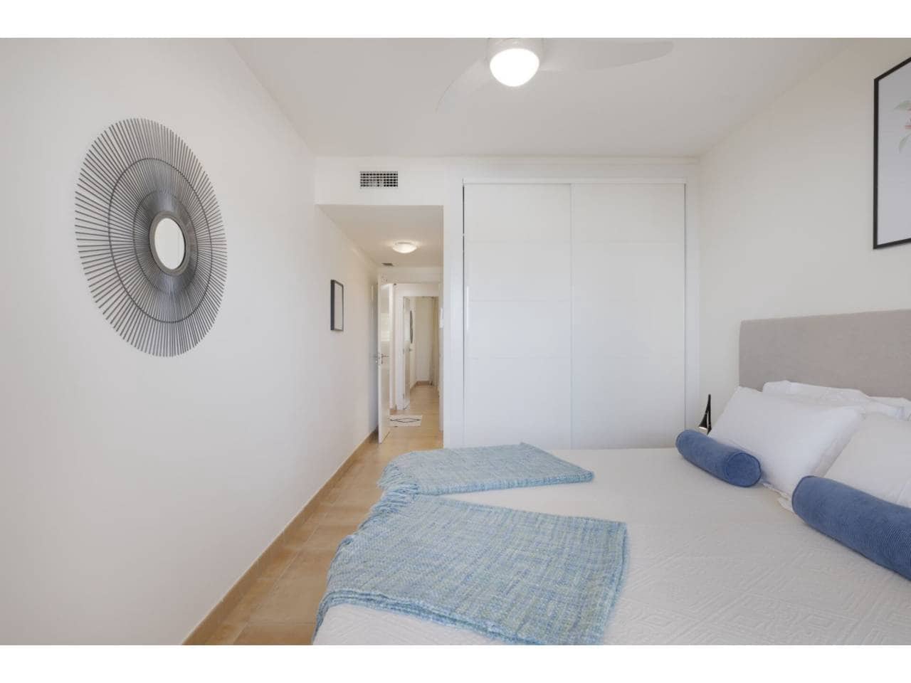 2 soveværelse Lejlighed til salg i La Alcaidesa med swimmingpool garage - € 275.000 (Ref: 8536091)