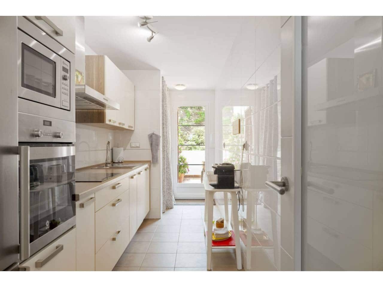 2 soveværelse Lejlighed til salg i La Alcaidesa med swimmingpool garage - € 275.000 (Ref: 8536091)