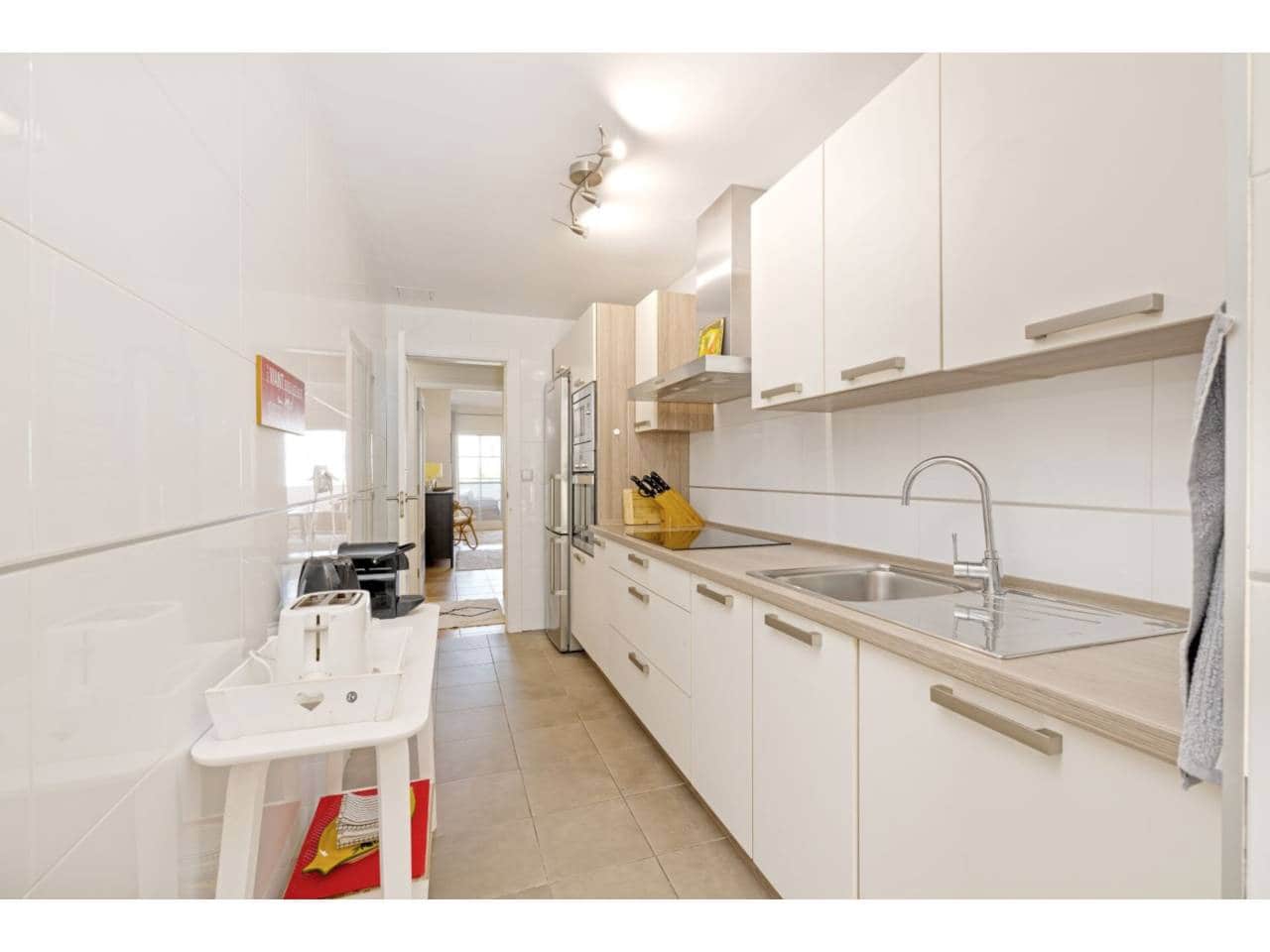 2 soveværelse Lejlighed til salg i La Alcaidesa med swimmingpool garage - € 275.000 (Ref: 8536091)