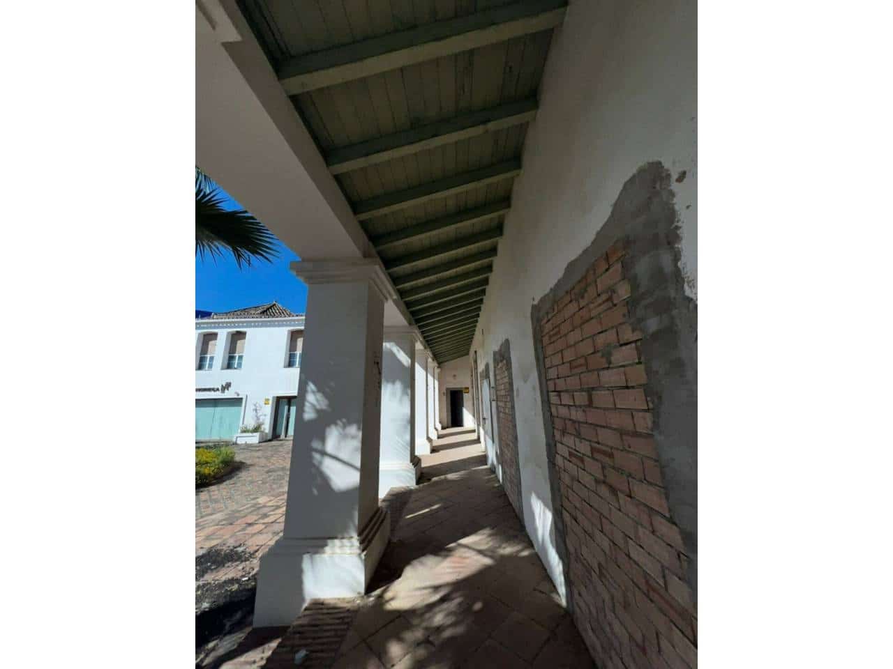 Erhverv til salg i Manilva - € 1.300.000 (Ref: 8537993)