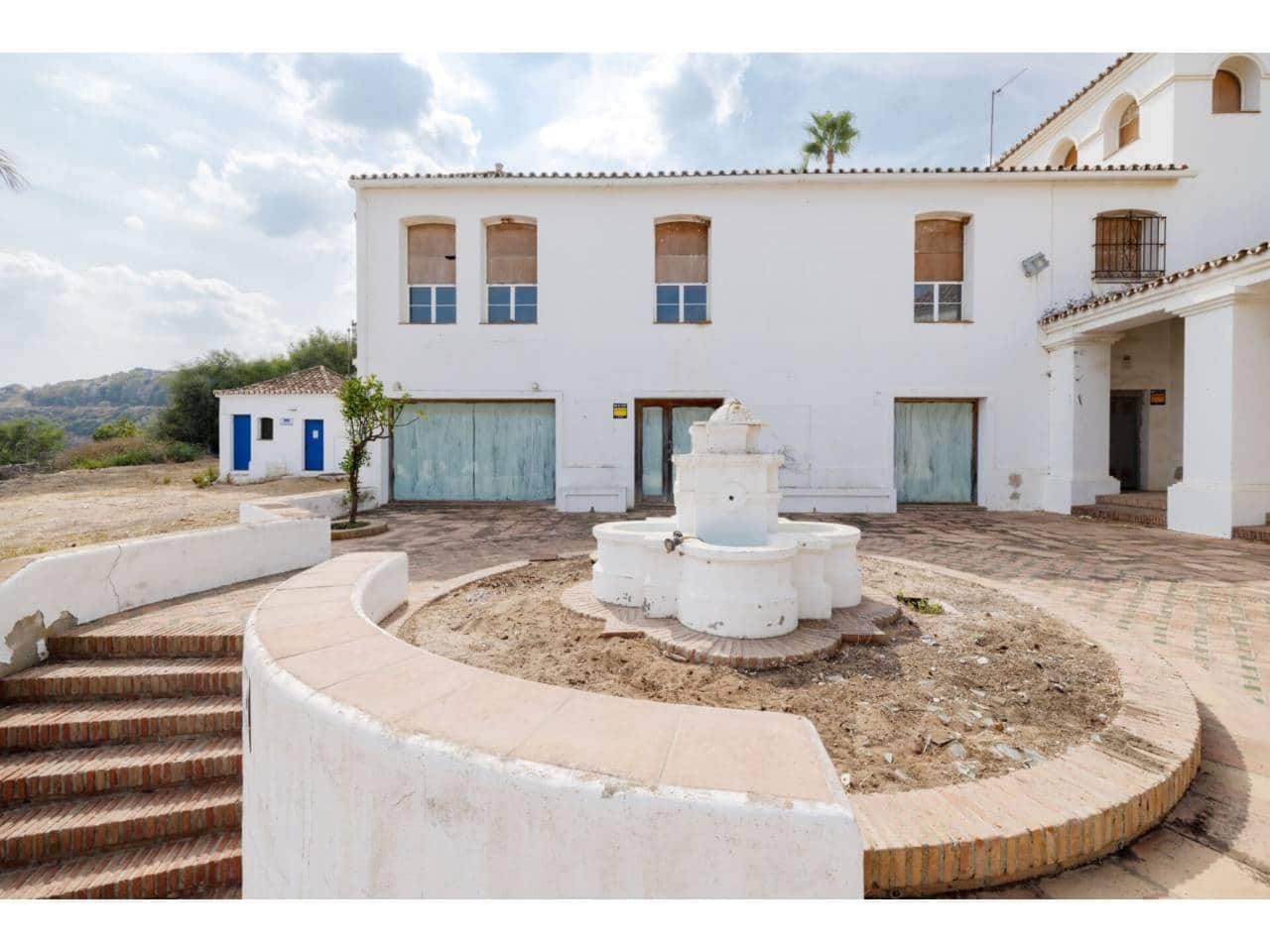 Erhverv til salg i Manilva - € 1.300.000 (Ref: 8537993)