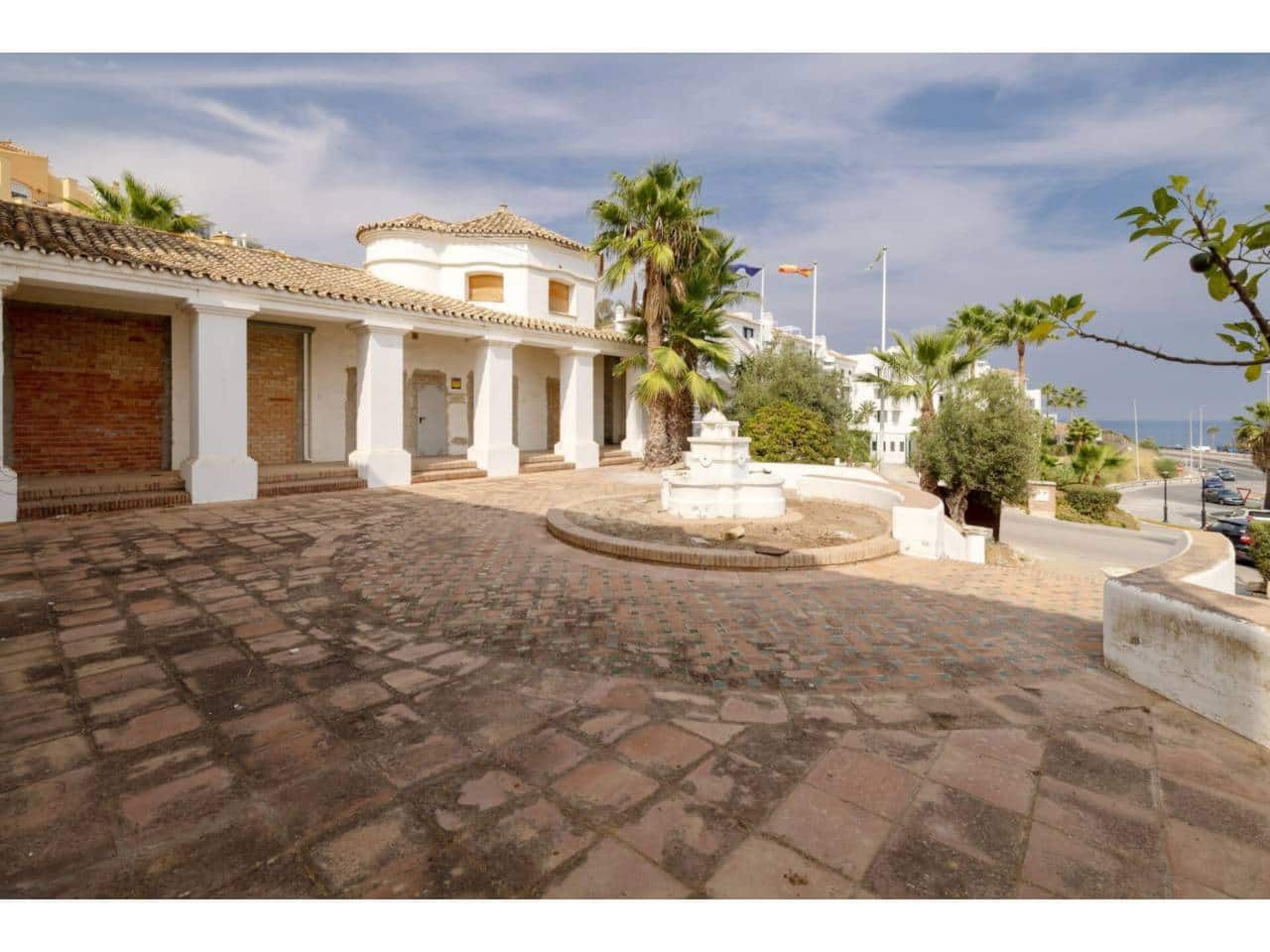 Erhverv til salg i Manilva - € 1.300.000 (Ref: 8537993)