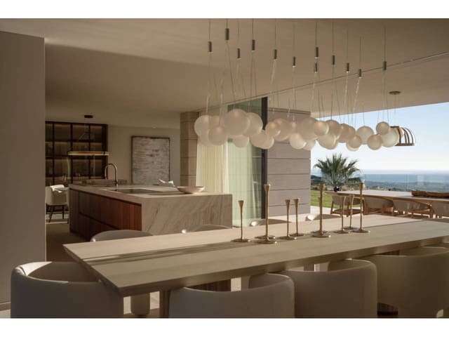 Chalet de 5 habitaciones en Sotogrande, San Roque en venta con piscina garaje - 9.800.000 € (Ref: 8546487)