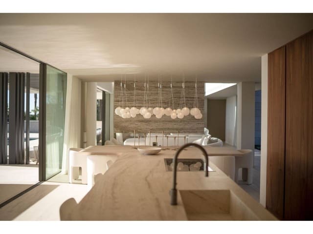 Chalet de 5 habitaciones en Sotogrande, San Roque en venta con piscina garaje - 9.800.000 € (Ref: 8546487)