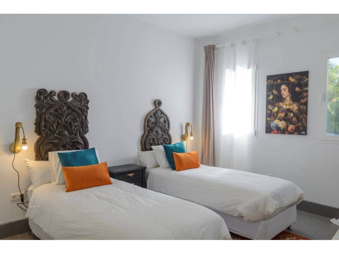 4 soveværelse Villa til salg i Benalup med swimmingpool garage - € 885.000 (Ref: 8560986)