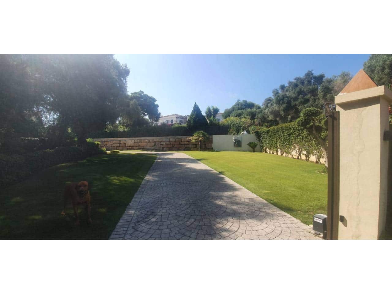 6 soveværelse Villa til salg i Sotogrande med swimmingpool garage - € 1.850.000 (Ref: 8590182)