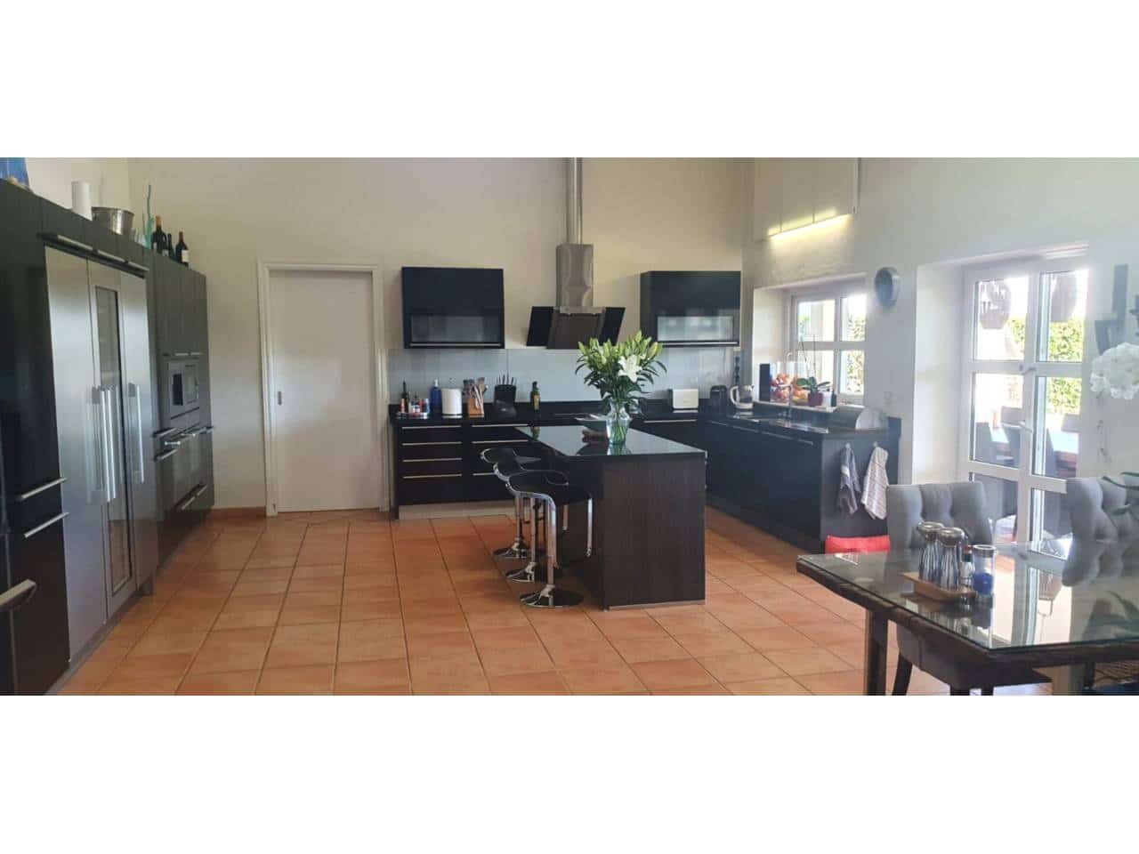 6 soveværelse Villa til salg i Sotogrande med swimmingpool garage - € 1.850.000 (Ref: 8590182)