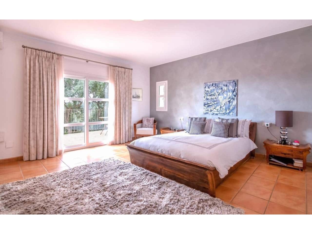 6 soveværelse Villa til salg i Sotogrande med swimmingpool garage - € 1.850.000 (Ref: 8590182)