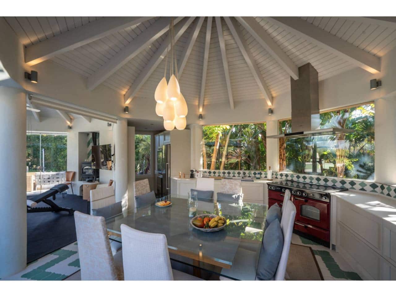 6 soveværelse Villa til salg i San Roque med swimmingpool garage - € 4.700.000 (Ref: 8596846)