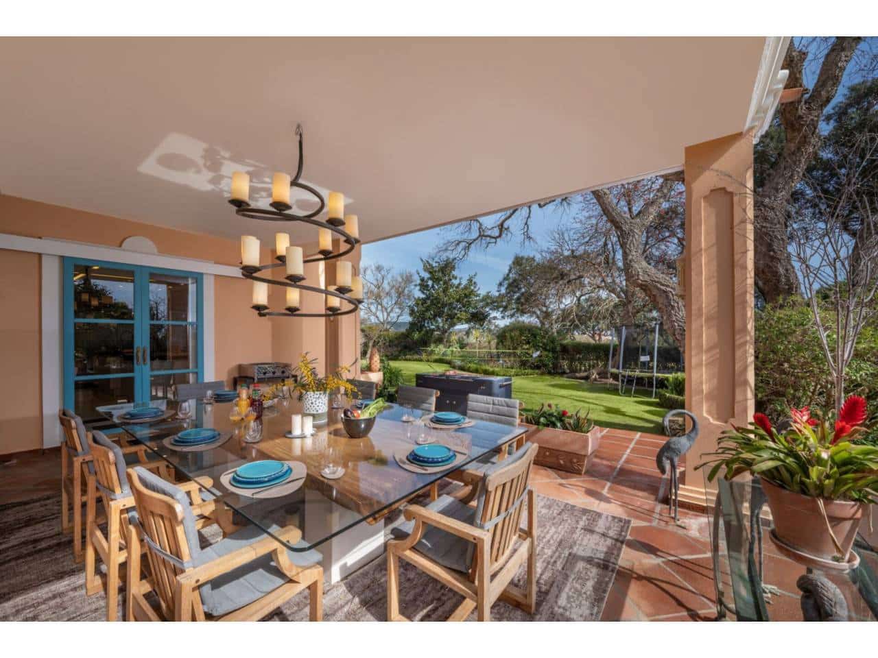 6 soveværelse Villa til salg i San Roque med swimmingpool garage - € 4.700.000 (Ref: 8596846)