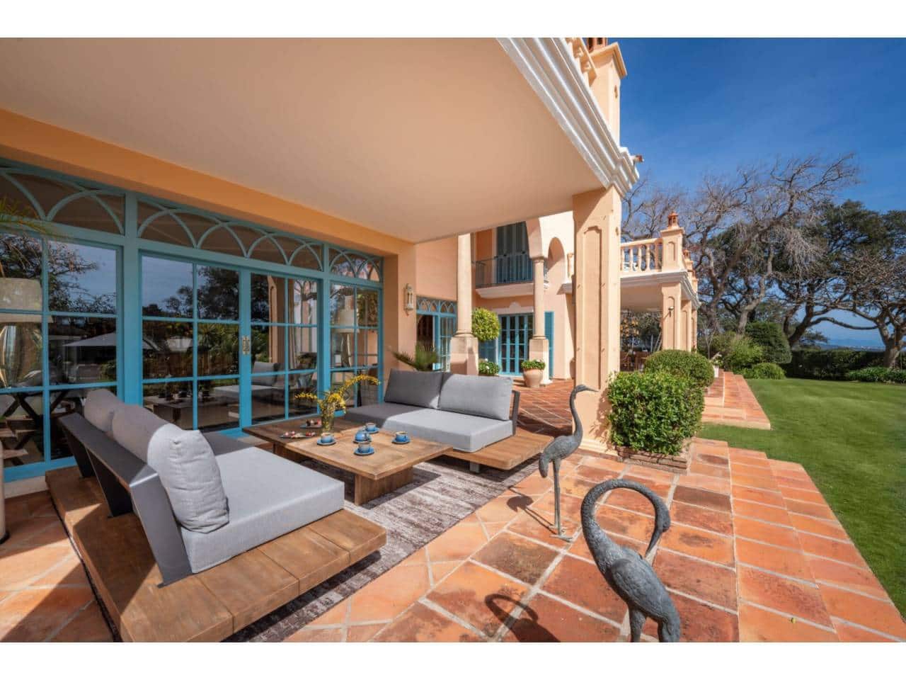 6 soveværelse Villa til salg i San Roque med swimmingpool garage - € 4.700.000 (Ref: 8596846)