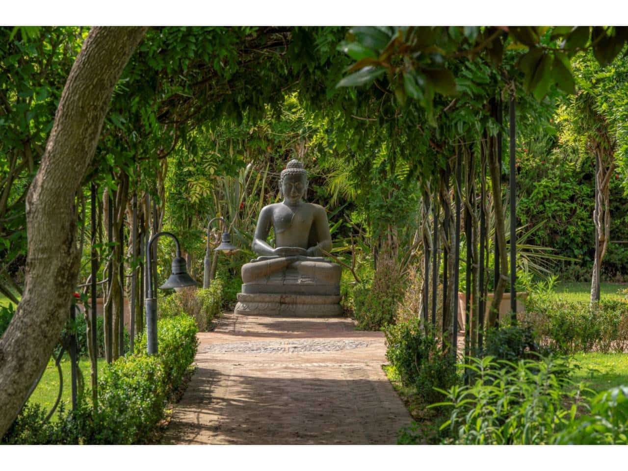 6 soveværelse Villa til salg i San Roque med swimmingpool garage - € 4.700.000 (Ref: 8596846)