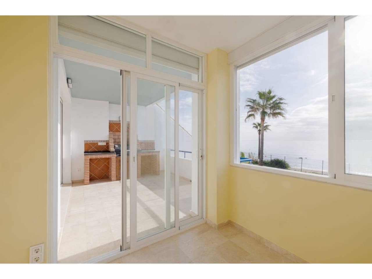 3 bedroom Apartment for sale in Casares with pool garage - € 690,000 (Ref: 8621136)