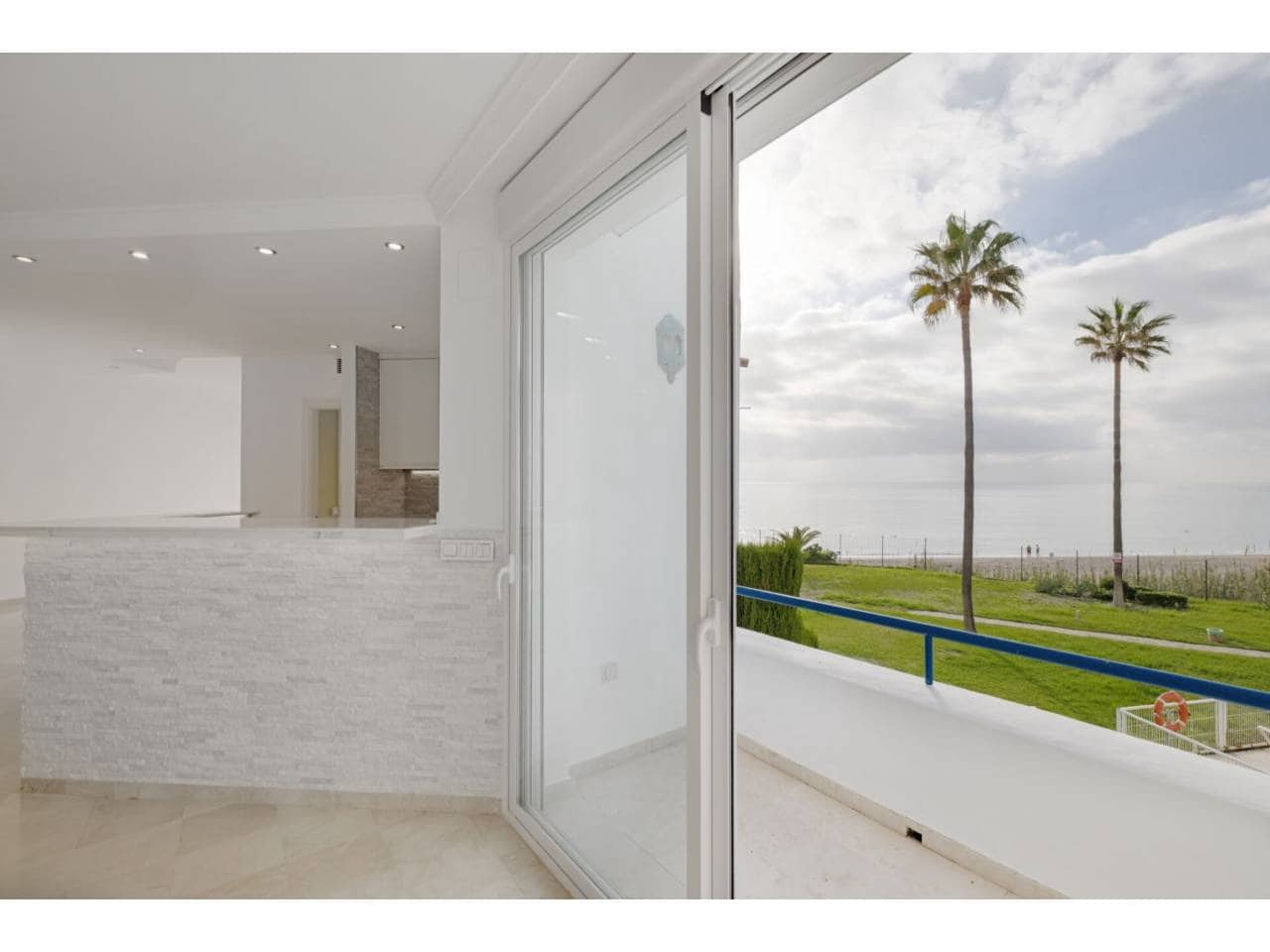 3 bedroom Apartment for sale in Casares with pool garage - € 690,000 (Ref: 8621136)