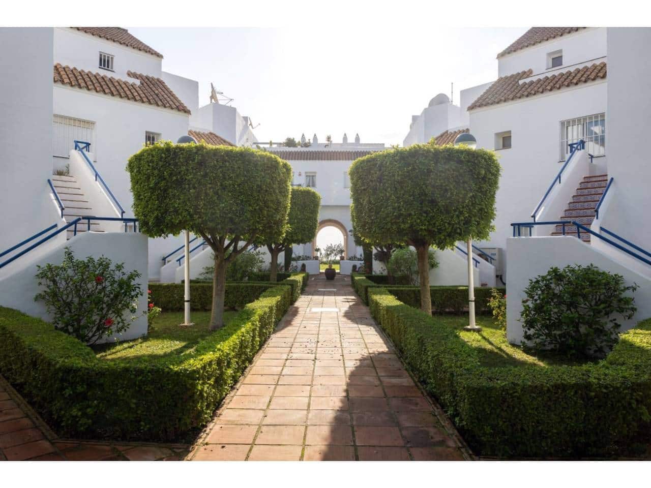 3 bedroom Apartment for sale in Casares with pool garage - € 690,000 (Ref: 8621136)