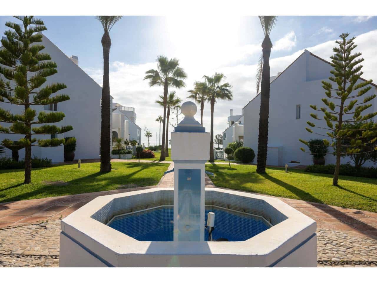 3 bedroom Apartment for sale in Casares with pool garage - € 690,000 (Ref: 8621136)