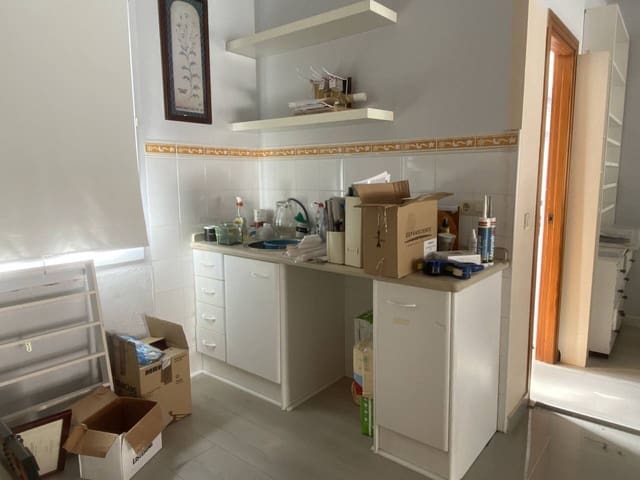 Erhverv til salg i Sotogrande, San Roque - € 140.000 (Ref: 8634111)