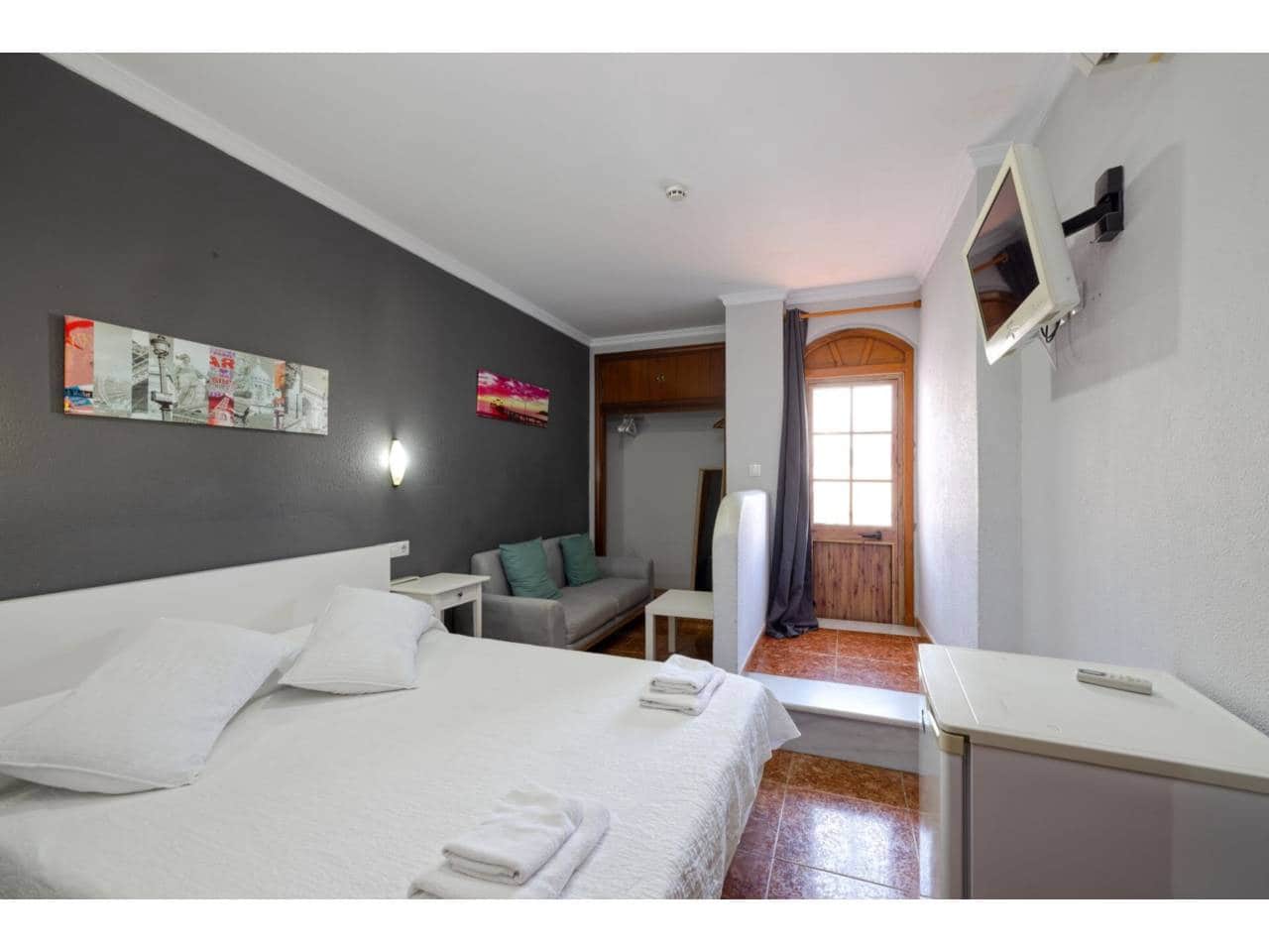 15 soveværelse Hotel til salg i Tarifa - € 1.900.000 (Ref: 8635993)