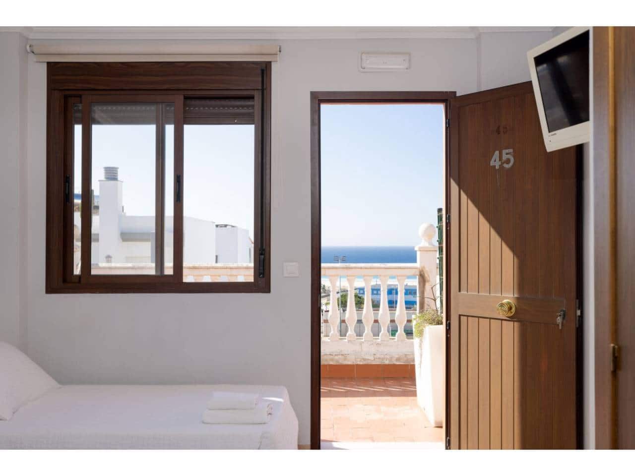 15 soveværelse Hotel til salg i Tarifa - € 1.900.000 (Ref: 8635993)