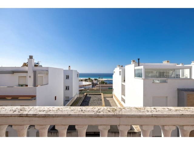 15 bedroom Hotel for sale in Tarifa - € 1,900,000 (Ref: 8635993)
