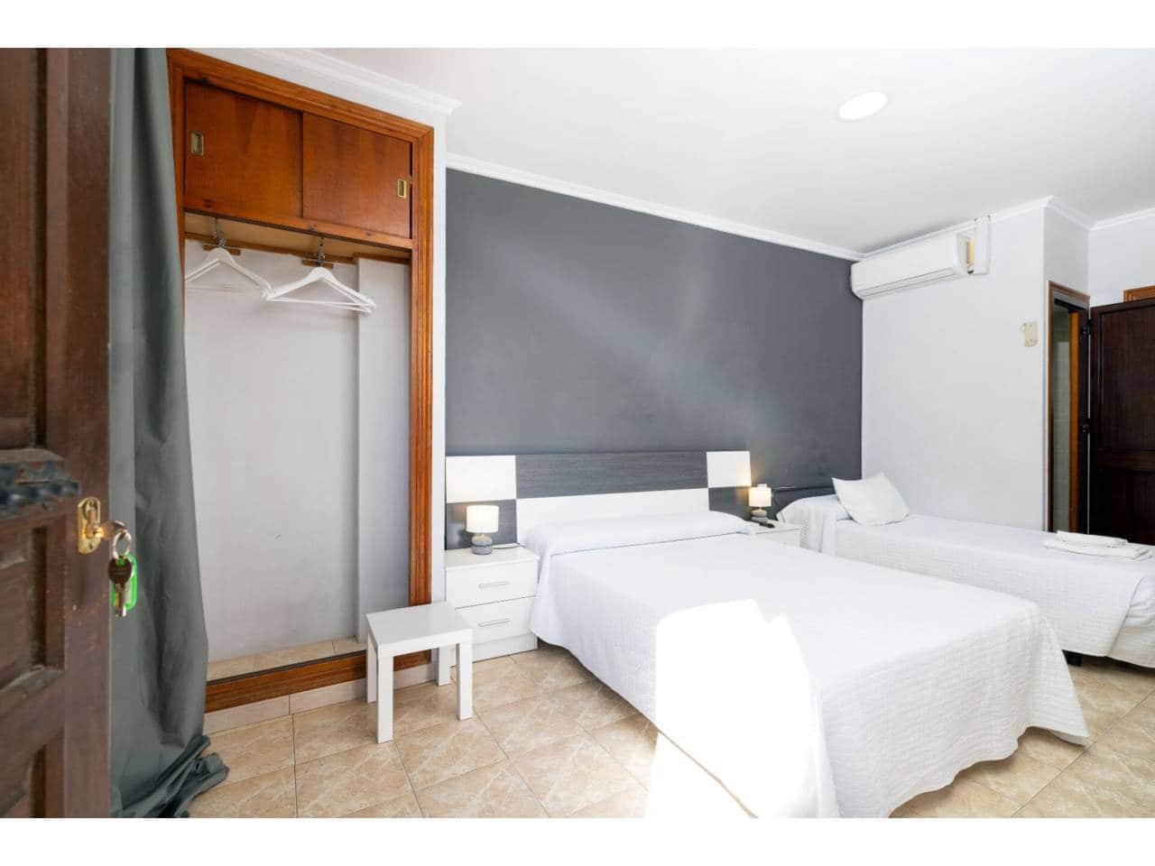 15 soveværelse Hotel til salg i Tarifa - € 1.900.000 (Ref: 8635993)