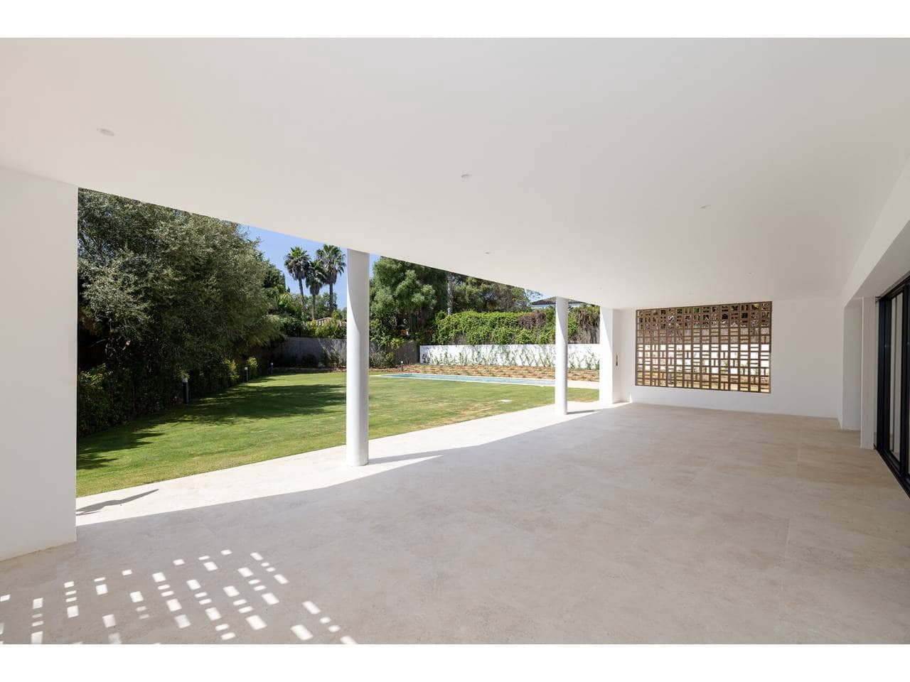 6 sypialnia Willa na sprzedaż w Sotogrande z basenem - 2 600 000 € (Ref: 8638079)