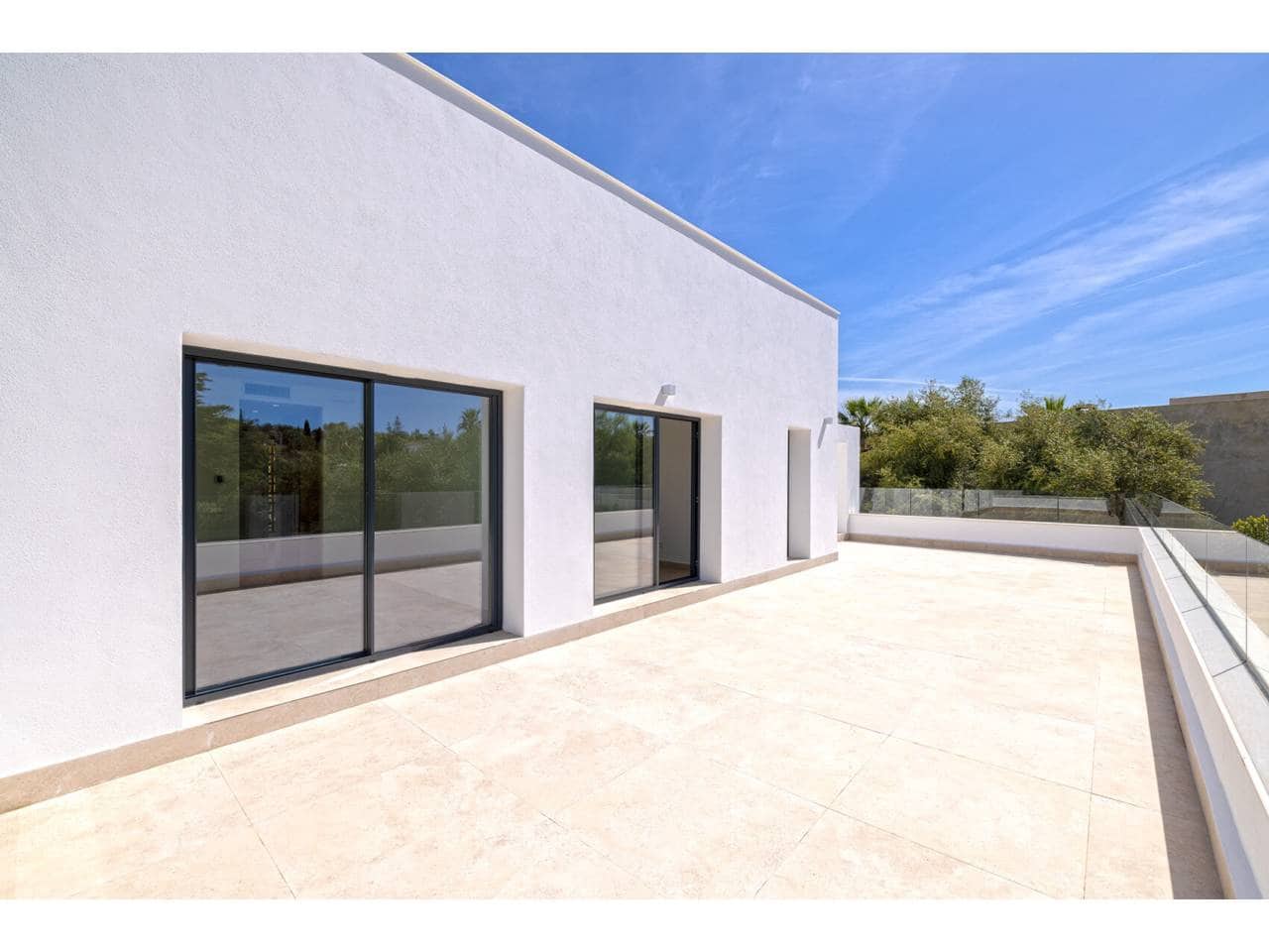 6 sypialnia Willa na sprzedaż w Sotogrande z basenem - 2 600 000 € (Ref: 8638079)