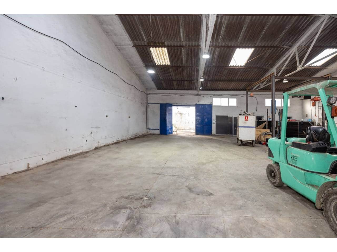 Erhverv til salg i Algeciras - € 435.000 (Ref: 8655950)